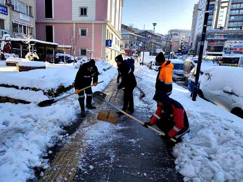 Y O L L A R V E K A L D I R I M L A R K A R D A N T E M İ Z L E N İ Y O R1 (2)