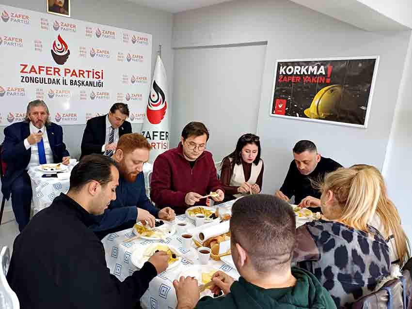Zafer Partisi’nden Gazetecilere Anlamlı Buluşma (3)