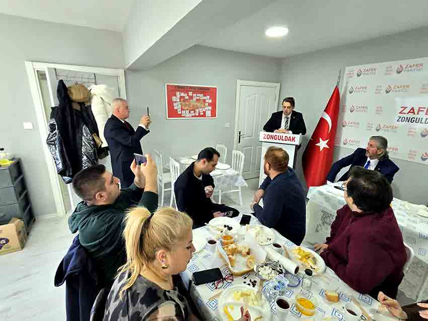 Zafer Partisi’nden Gazetecilere Anlamlı Buluşma (5)