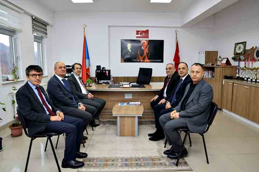 B E U N’dan Minik Öğrencilere “ Çevreci Çocuk Eğitim Seti” (3)