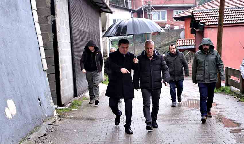 Başkan Erdem Çalışmaları Yerinde Inceledi (3)