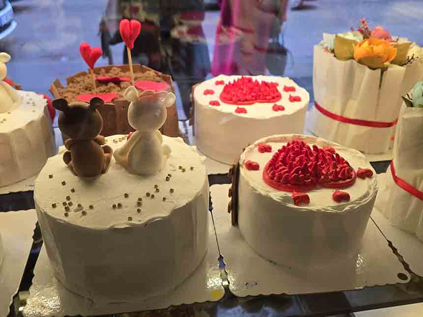 Sevgi̇li̇ler Günü Pastalari (3)