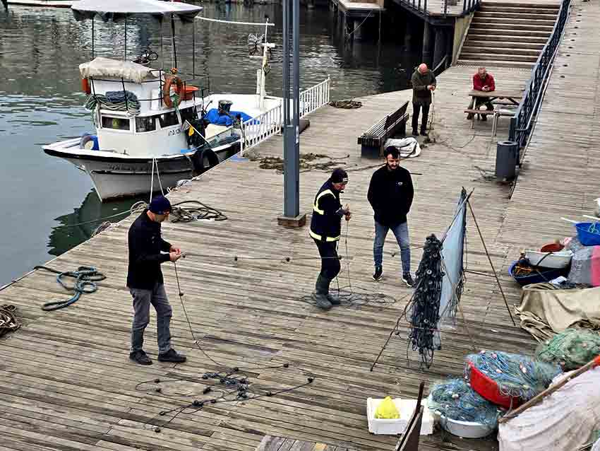Zonguldak Limanı’nda Balıkçıların Ağ Temizliği (3)