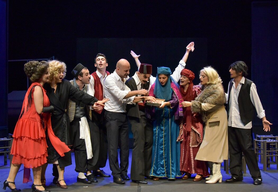 7000 10000 5349 83607Cb4 70Dd 4644 A209 Fe4B2C51651B