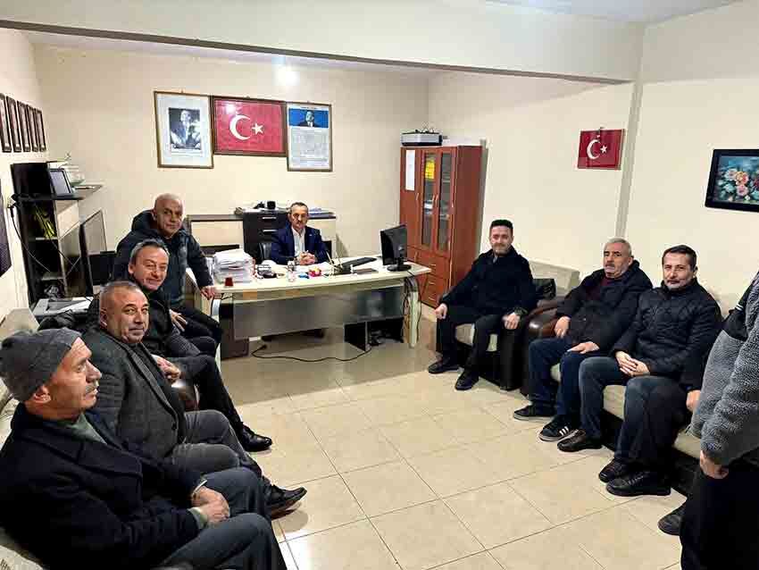 A K Parti Merkez İlçe Köroğlu Köyünde Iftar Yaptı (1)