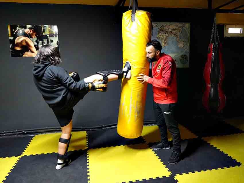 Ağabeyini Örnek Aldı 5 Kez Türkiye Şampiyonluğu Kazandı (1)