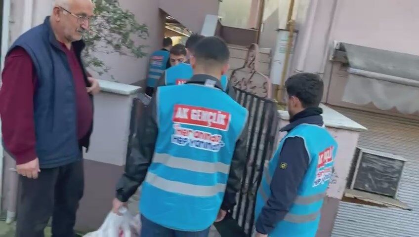 Ak Parti Gençlik Ramazan (2)