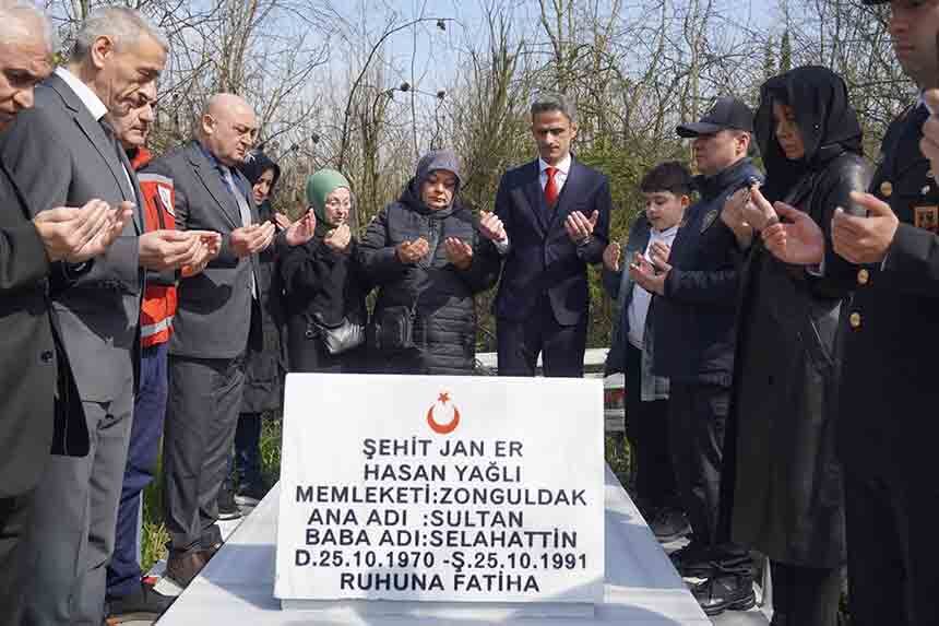 Çaycumada Şehitler Mezarı Başında Anıldı 1 (3)