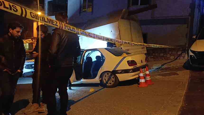 Çocuğunu Almaya Gi̇den Baba (1)