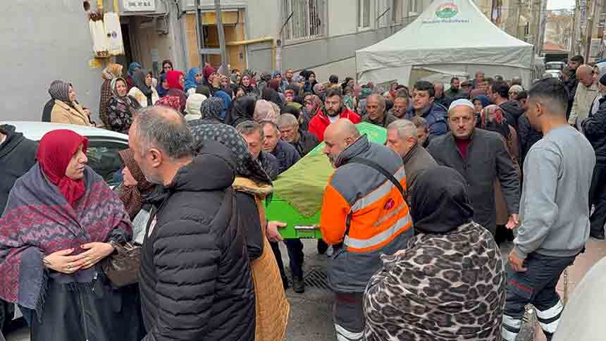 Evinin Önünde Öldürülen Baldız (1)