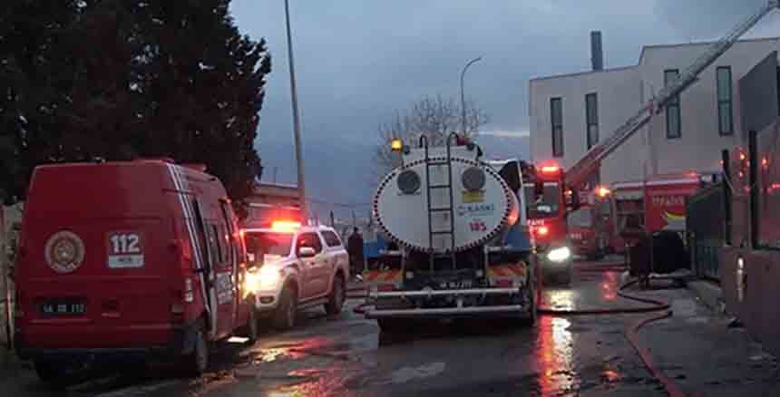 Itfaiye Eri Darp Edildi (3)