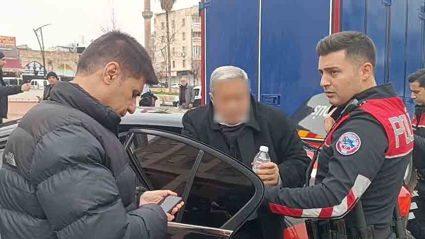 Kardeşini Lokantada Vurdu (3)