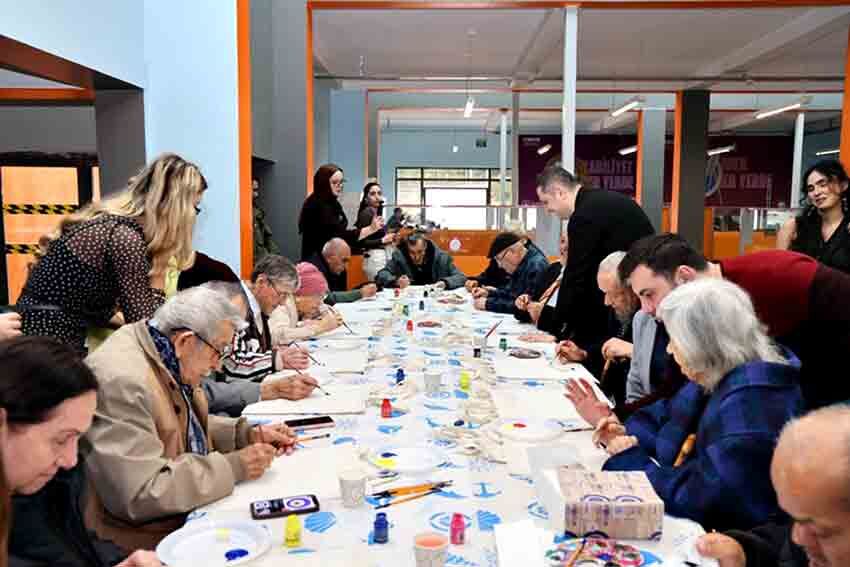 Öğrenciler Ve Huzurevi Sakinleri Kuşaklar Arası Etkileşime Dikkat Çekti (2)