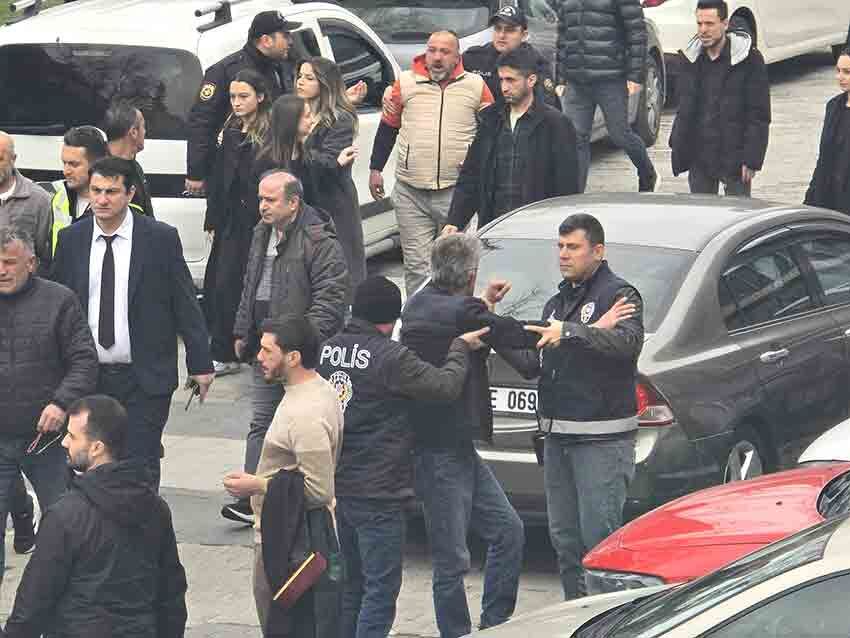 Zonguldak Adliyesi Önünde Gergin Anlar Kozlu’daki Cinayet Davasında Karar! (2)