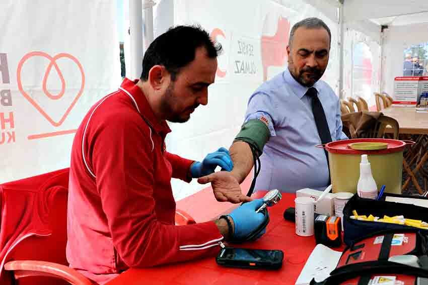 3 Günde 556 Ünite Kan Toplandı (1)