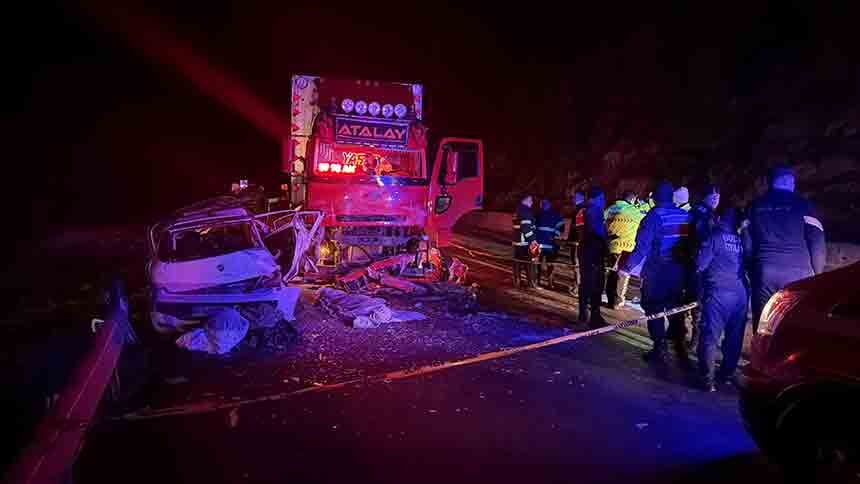 Anne Yavrularini Kurtariken Can Verdi̇ (4)