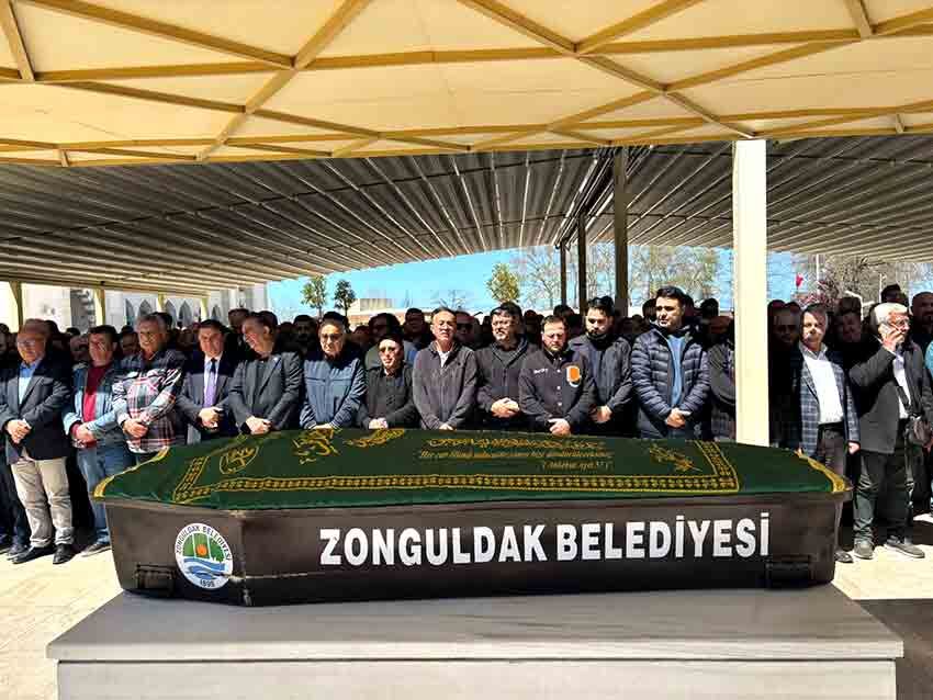 Cevdet Şahinhan Son Yolculuğuna Uğurlandı (4)