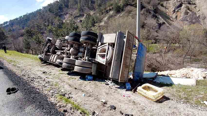 K A M Y O N V İ R A J I A L A M A Y A R A K D E V R İ L D İ (1)