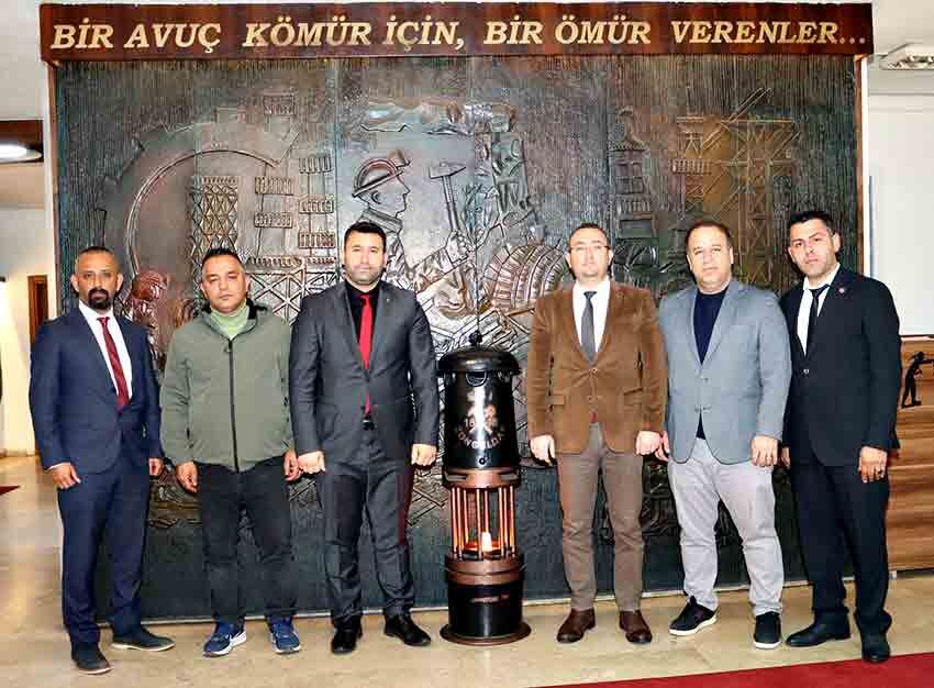 M A D E N C İ L E R V E M A D E N Ş E H İ T L E R İ A N I S I N A N E F E S’ İ Y O R U M L A D I L A R (2)