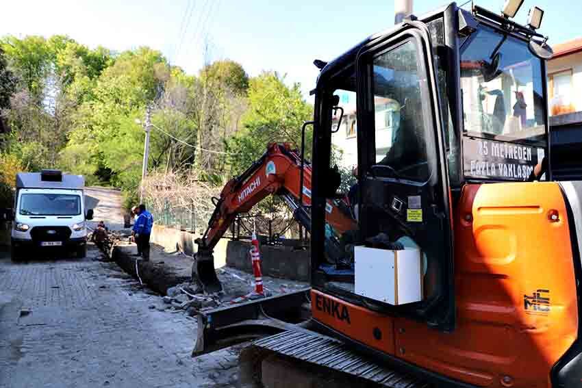 Ontemmuz Mahallesi’nde İçme Suyu Hattı Yenileniyor (3)