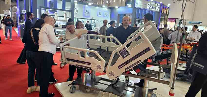 Rektör Özölçer, Türkiye’nin En Büyük Sağlık Fuarına Katıldı (1)