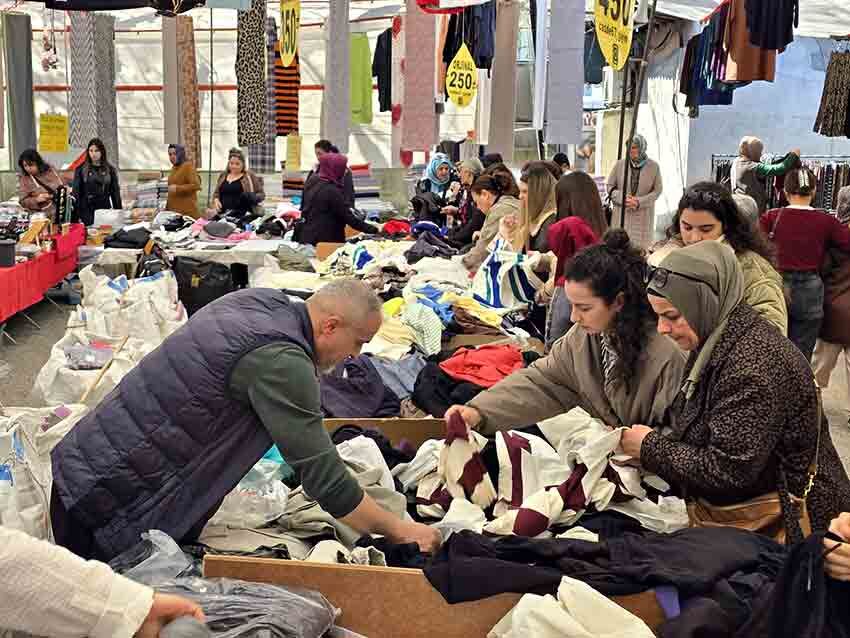 S O S Y E T E P A Z A R I D O L D U T A Ş T I (2)