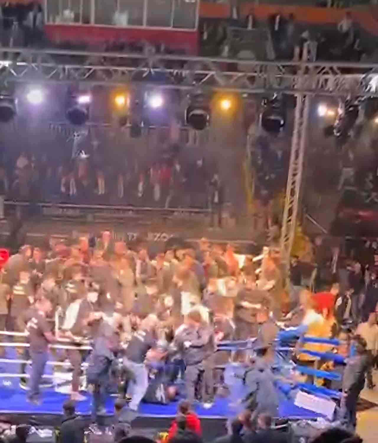 T Ü R K V E R U S B O K S Ö R (2)