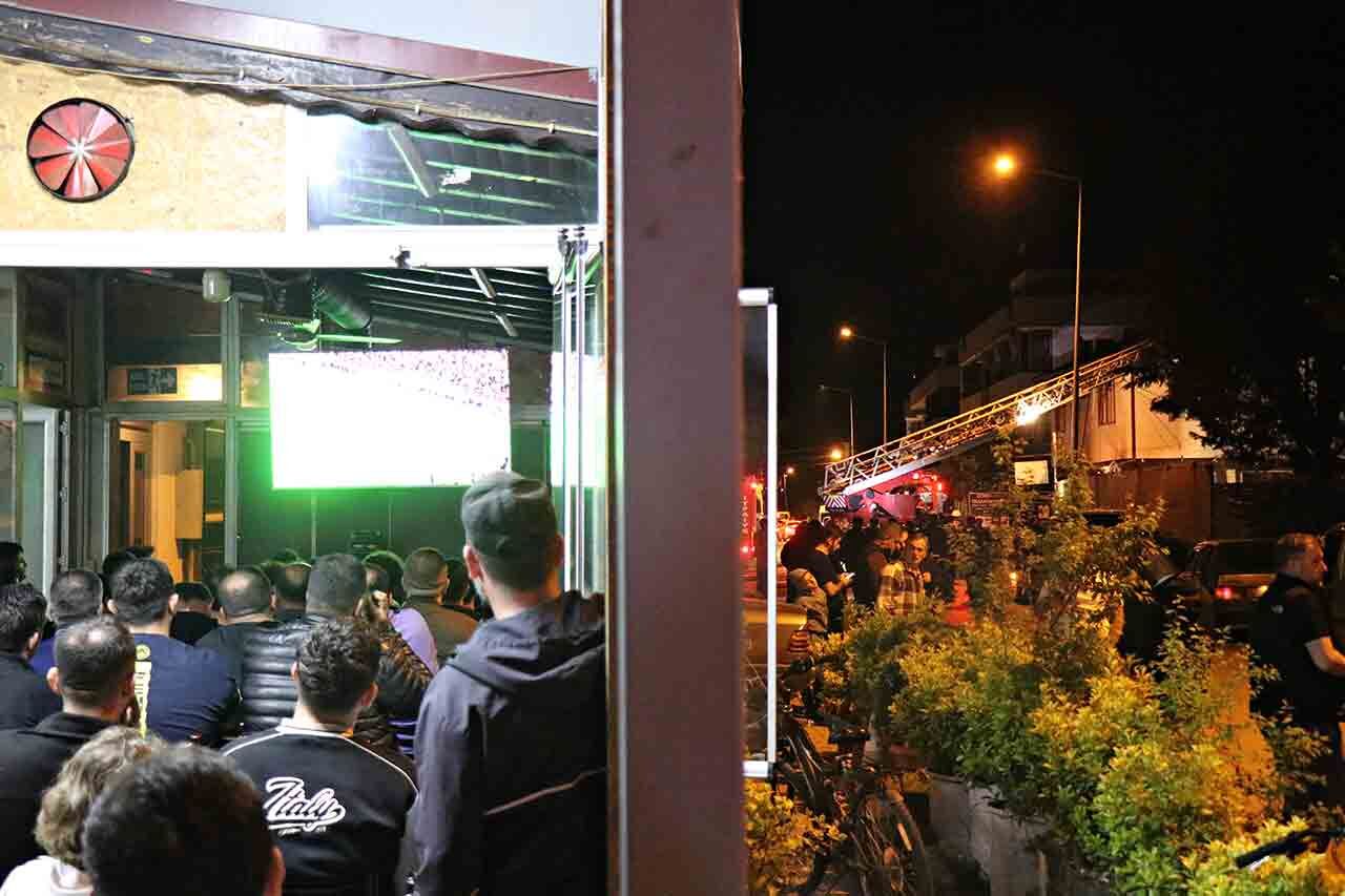 Y A N G I N D E D E R B Y İ Z L E D İ L E R (10)