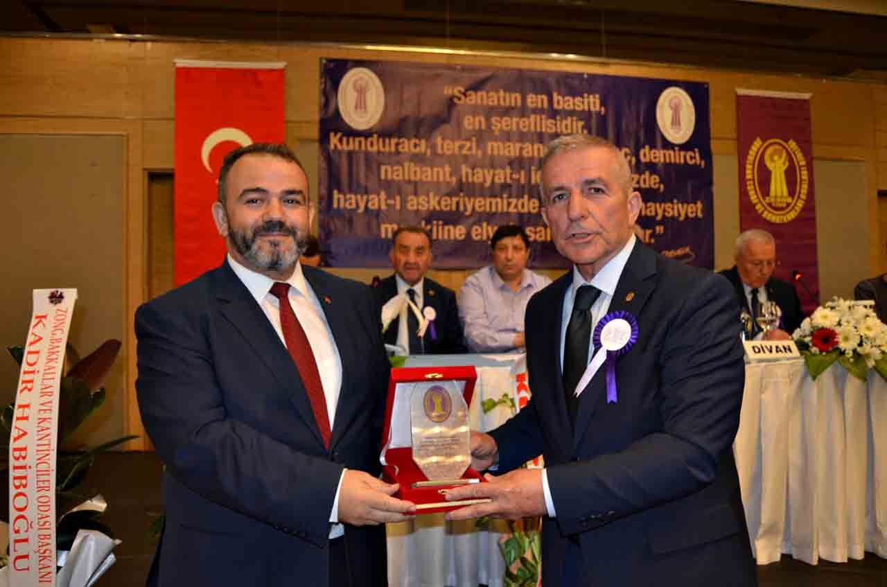A H İ L İ K V U R G U S U 3