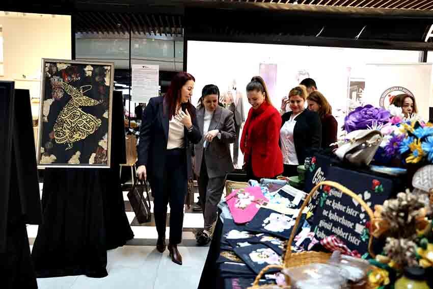 Esas 67 Burda A V M’de Sergi Açıldı (1)