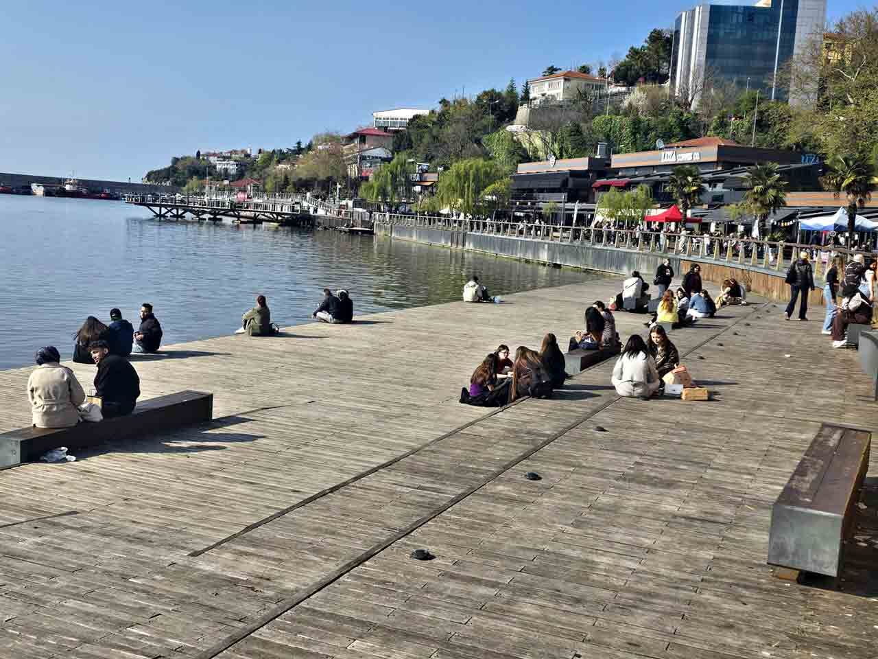 Gençler Sahili Tercih Etti (2)