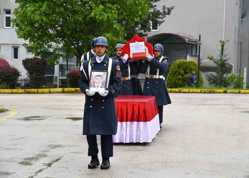 Komutan Burs Vefat (1)