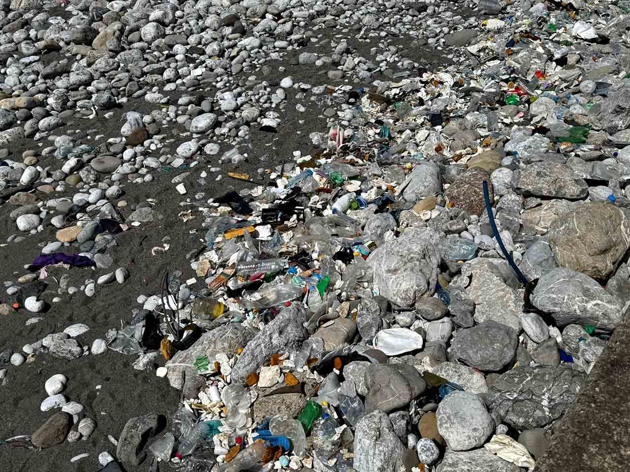 Uzunmehmet Camiinde Bakımsızlık (2)