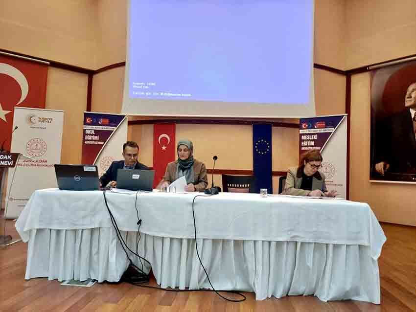 Zonguldak’ta Eğitim Projeleri Için Bilgilendirme Toplantısı (2)