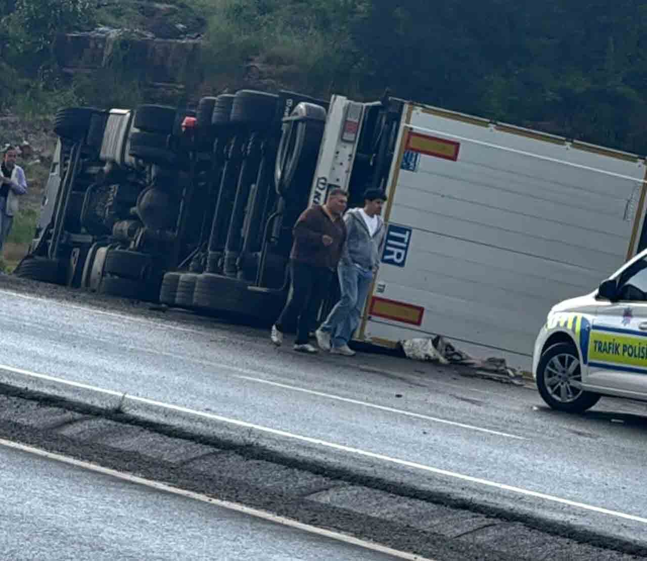 Zonguldakta Tir Oto Kazasi (2)