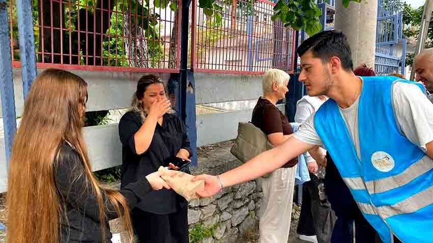 A K Gençlik’ten L G S Öğrencilerine Moral Ziyareti (3)