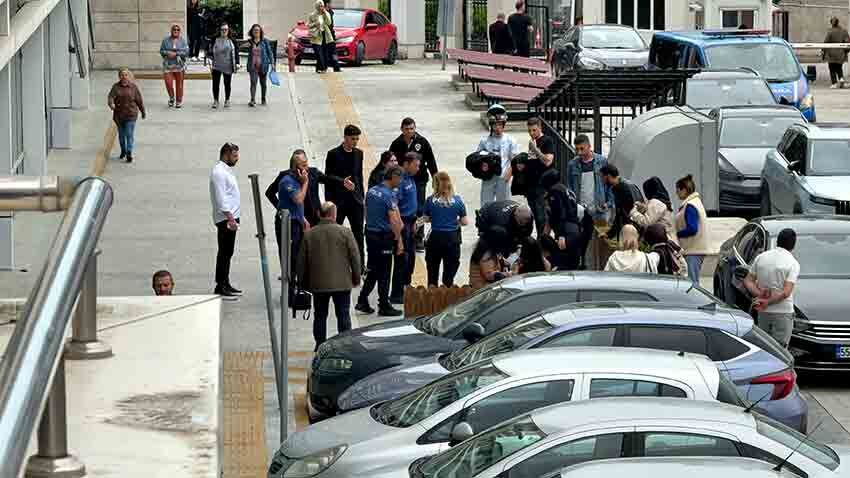 Adliyede Ortalık Karıştı 8 Kadın Gözaltında2 (5)