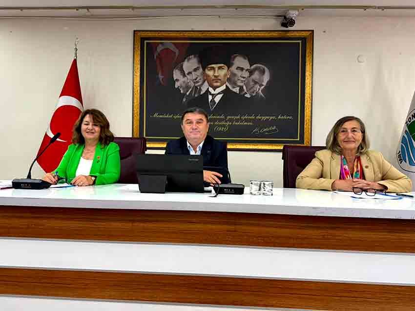 Başkan Erdem Bu Sefer Işçi Alımlarını Gazetecilere Sordu