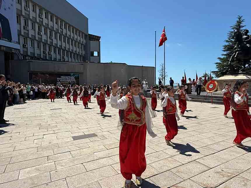 Düşman İşgali̇nden Kurtuluş (4)