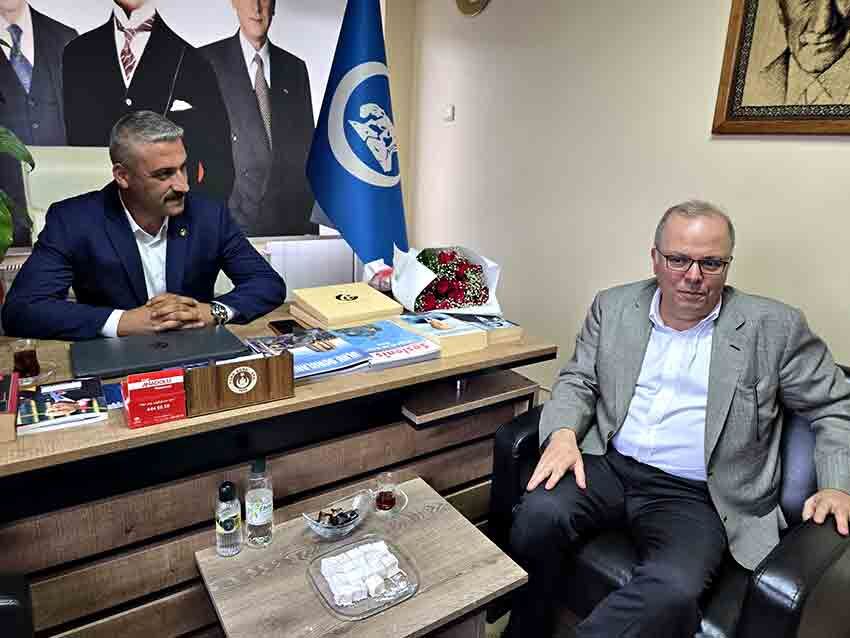 M H P M Y K Üyesi Murat Kotra’dan Ülkü Ocakları’na Anlamlı Ziyaret Her Daim Yanındayım (3)-1