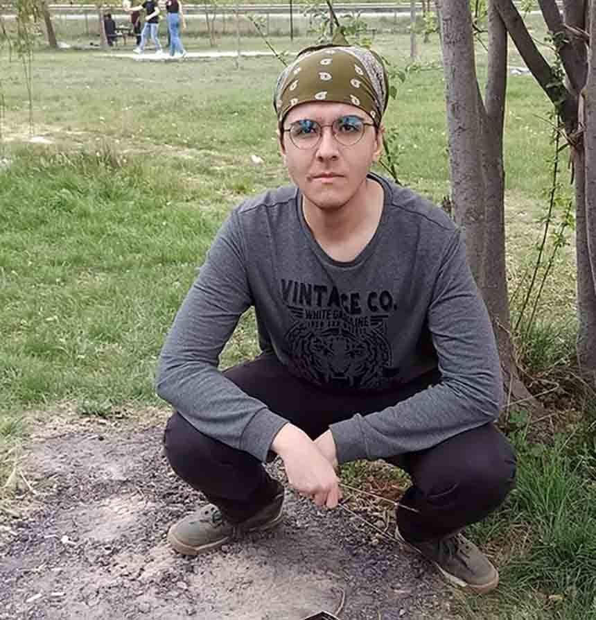 N E O N A Z İ S A L D I R G A N (2)