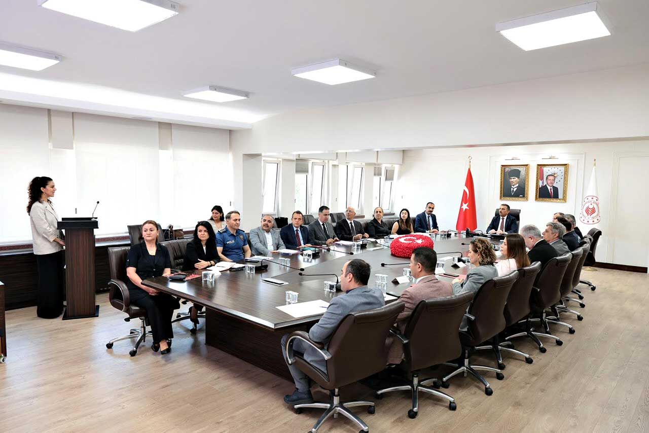 Zonguldak'ta Kadına Yönelik Şiddetle Mücadele İçin Kritik Toplantı (4)