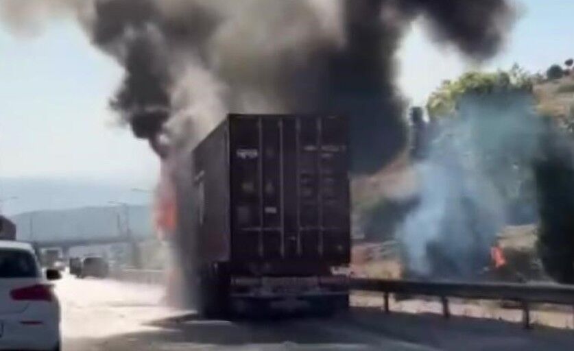 24 ton çikolata yüklü tır yandı