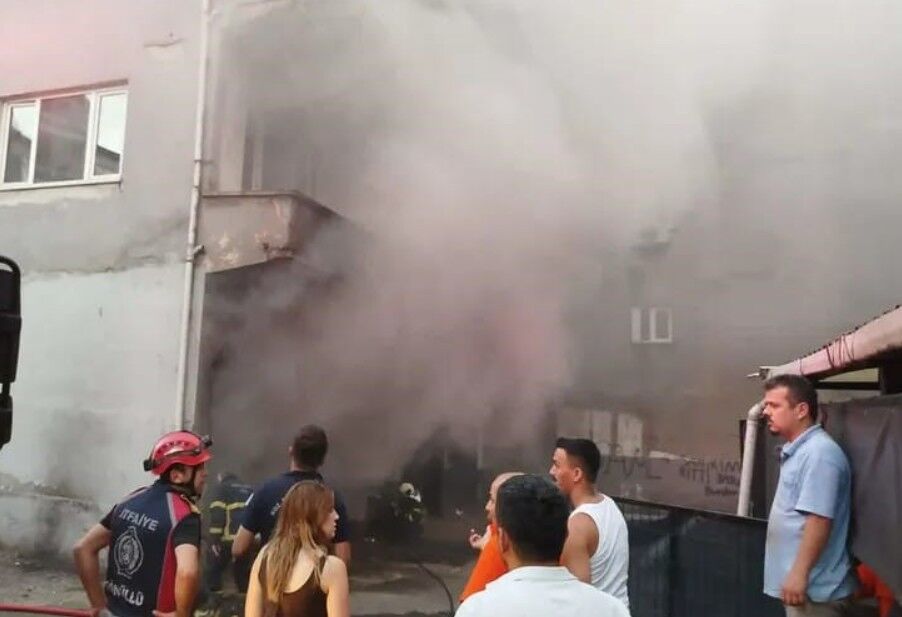 5 Katlı Binada Yangın