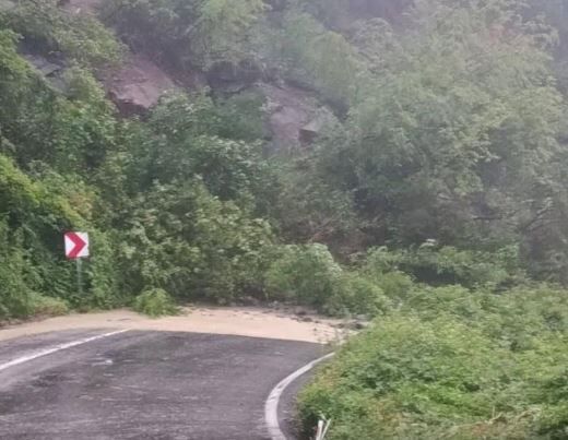 Cide-Doğanyurt yolu ulaşıma açıldı