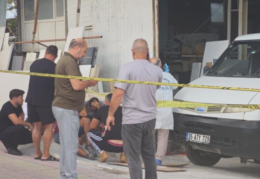 Devri̇len Mermer 4