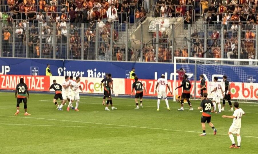 Galatasaray ikinci hazırlık maçında da farklı mağlup oldu