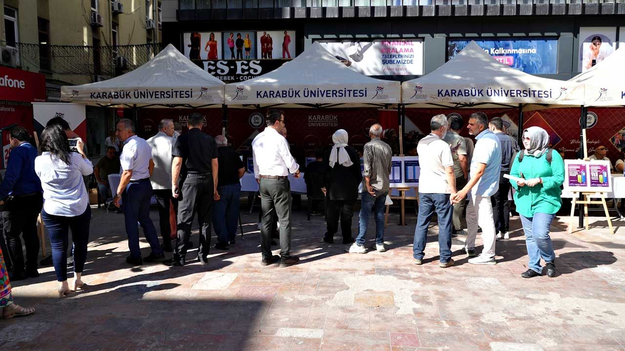 Karabük Üniversitesi geleceğin mesleklerini tanıttı