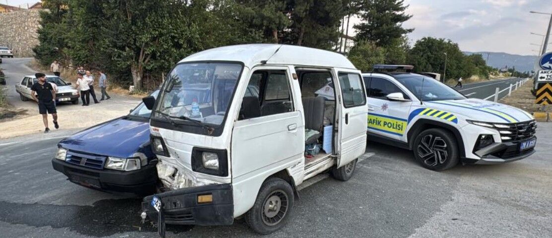 Polisi Görüncü Kaçtı