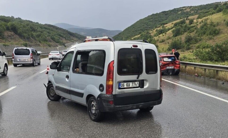 Samsun’da iki araç çarpıştı: 4 yaralı